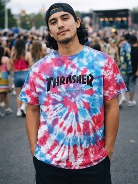 Thrasher Tie Dye T Shirt Mens M Skateboard Magazine Graphic Skater Streetwear